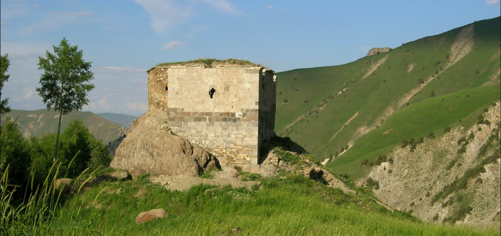 Hakari s. Хаккяри Турция. Восточные часовни. Nasturi. Hakari Jinji.